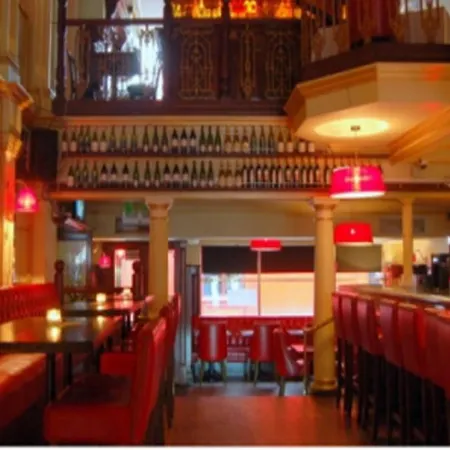 فندق The Mercantile 4*